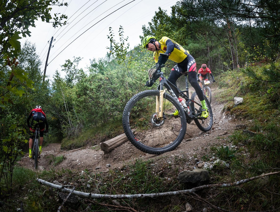 Einmal mehr verwöhnten uns die Organisatoren mit einer Vielzahl an spektakulären Trails, die trotz leichtem Regen am Vortag sehr trocken waren Einmal mehr verwöhnten uns die Organisatoren mit einer Vielzahl an spektakulären Trails, die trotz leichtem Regen am Vortag sehr trocken waren
