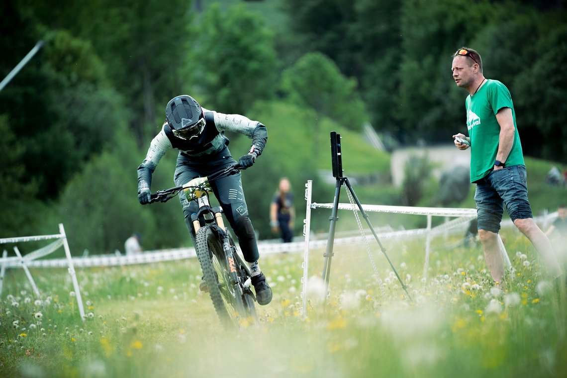 Nochmal alles geben: Helen Weber beim Zielsprint.