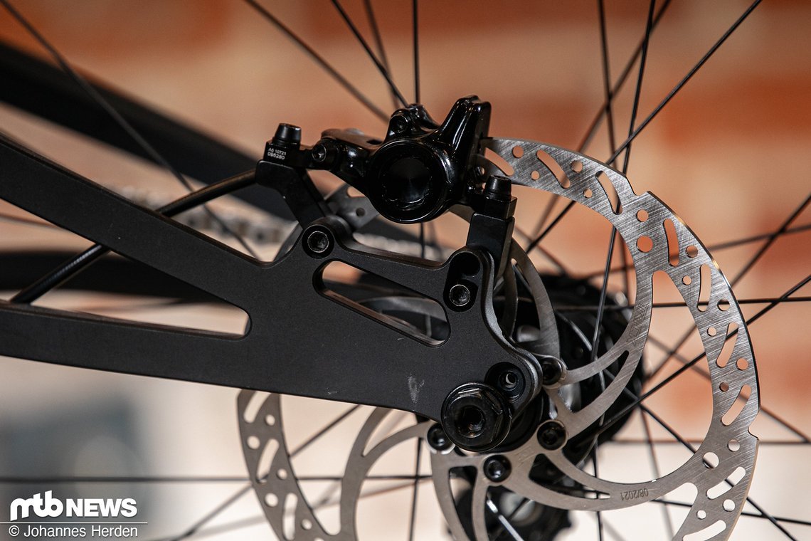 Der gesamte Hinterbau ist aus einem Stück Aluminium gefräst.