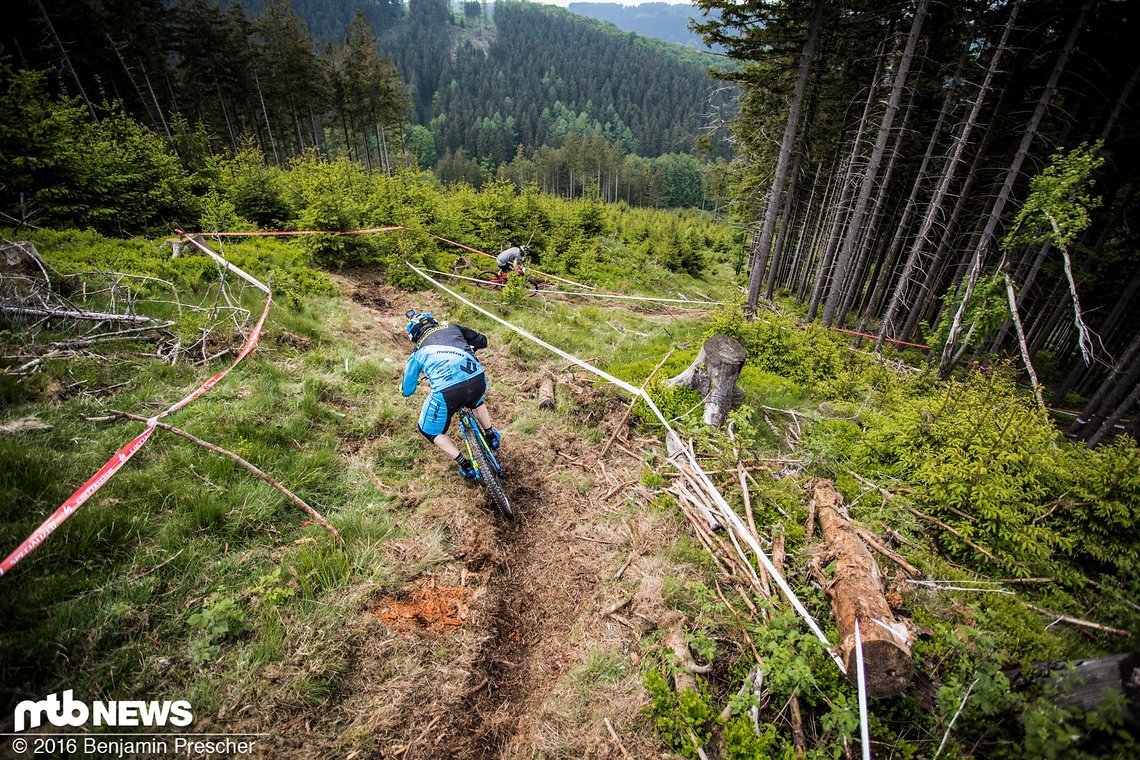 Einzelne ehemalige Stopps der SSES, wie beispielsweise Treuchtlingen oder Willingen, wo das Bild entstand, veranstalten immer noch Enduro-Rennen.
