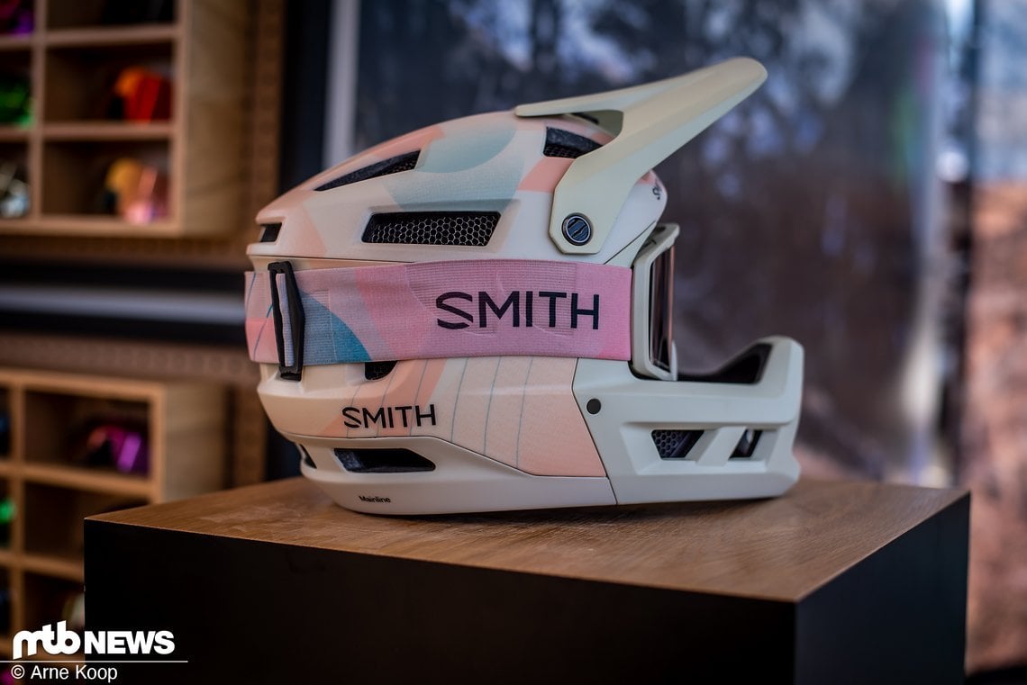 Smith-2318