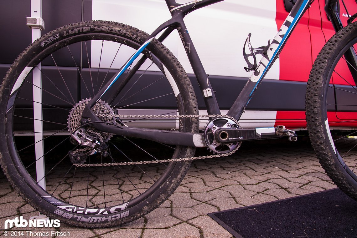 Bei Sram wurde das Rad fertig für das XCO Rennen gemacht