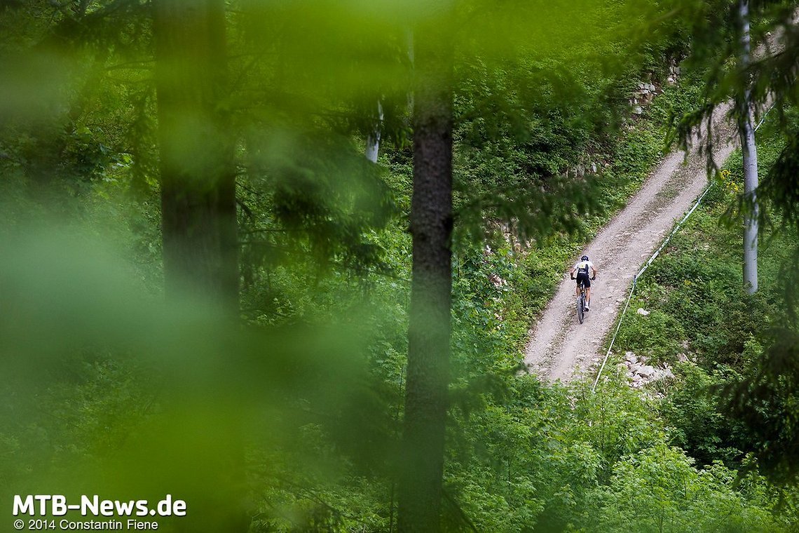 2014. Im Herrenrennen ließ Julien Absalon dieses Mal gar keinen Zweifel, dass er nun endlich in Albstadt gewinnen möchte