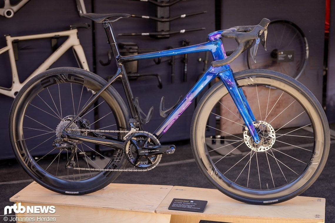 Das Enve Custom Roadbike ist, was der Name sagt