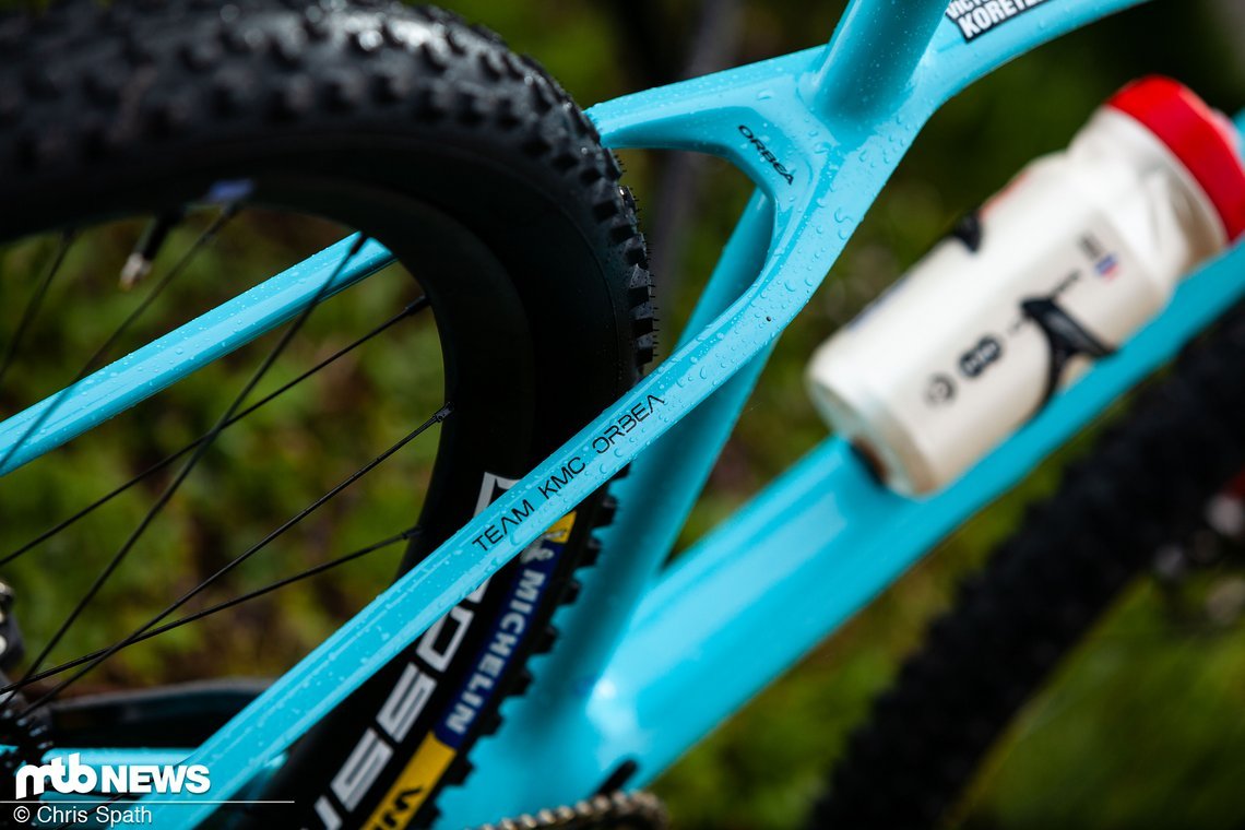 Im KMC Orbea-Team werden beim Rennwochenende die verschiedensten Varianten von absolutem Leichtbau bis hin zum Race-Fully mit 120 Millimeter zum Einsatz kommen