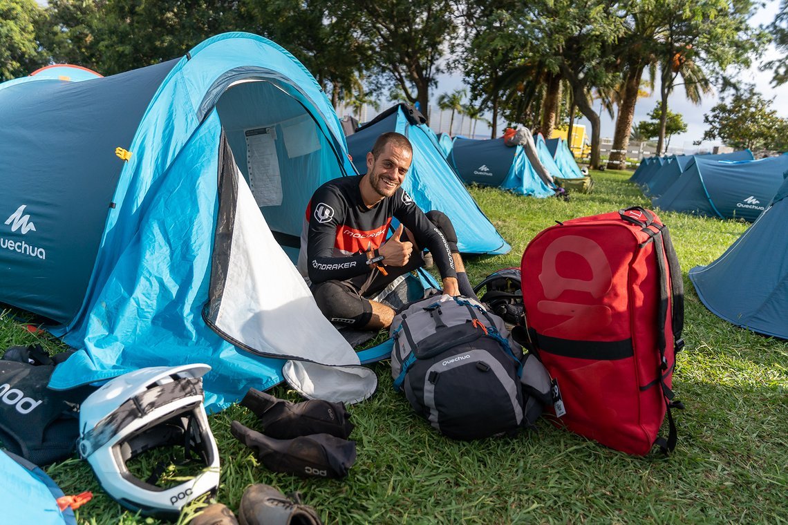 Das Camp ist nach Funchal – die Hauptstadt Madeiras – umgezogen, damit wir am nächsten Tag gut in den Norden kommen. Selbstverständlich mit so vielen Trails wie möglich.