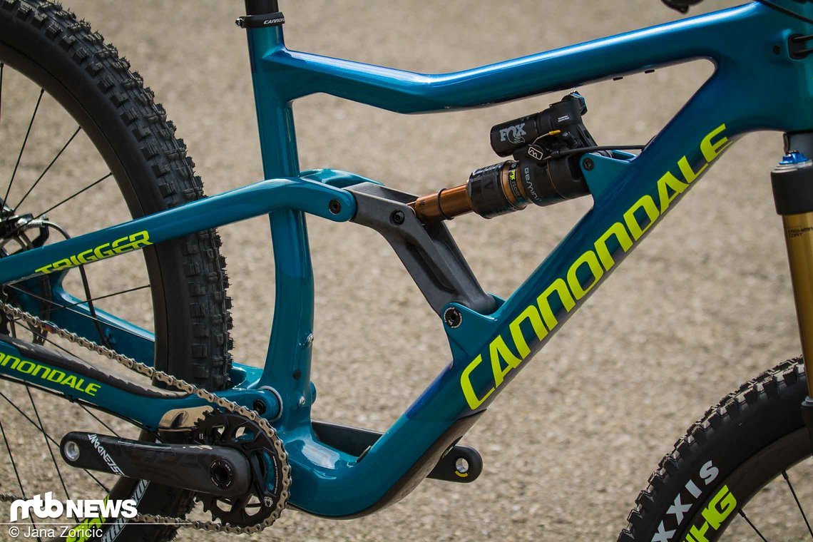 Vollcarbon-Strebe und neues Design