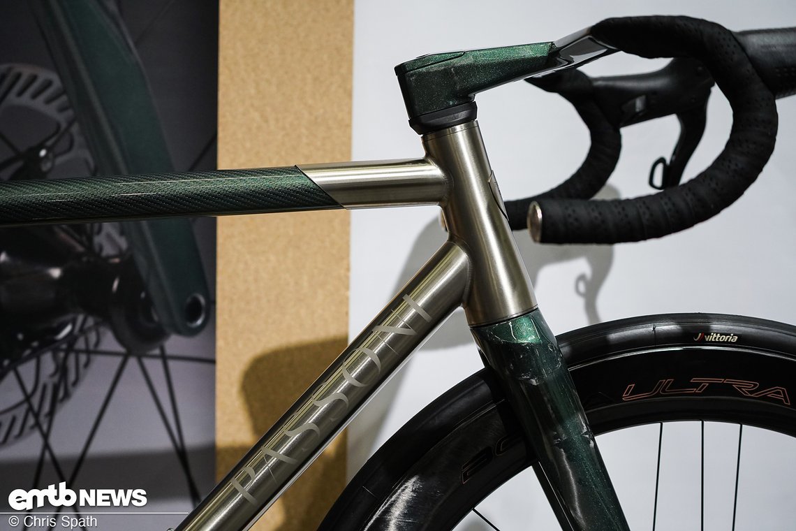 Laminiert, geschweißt und verklebt – das Rennrad vereint traditionelle und moderne Fertigungsverfahren.