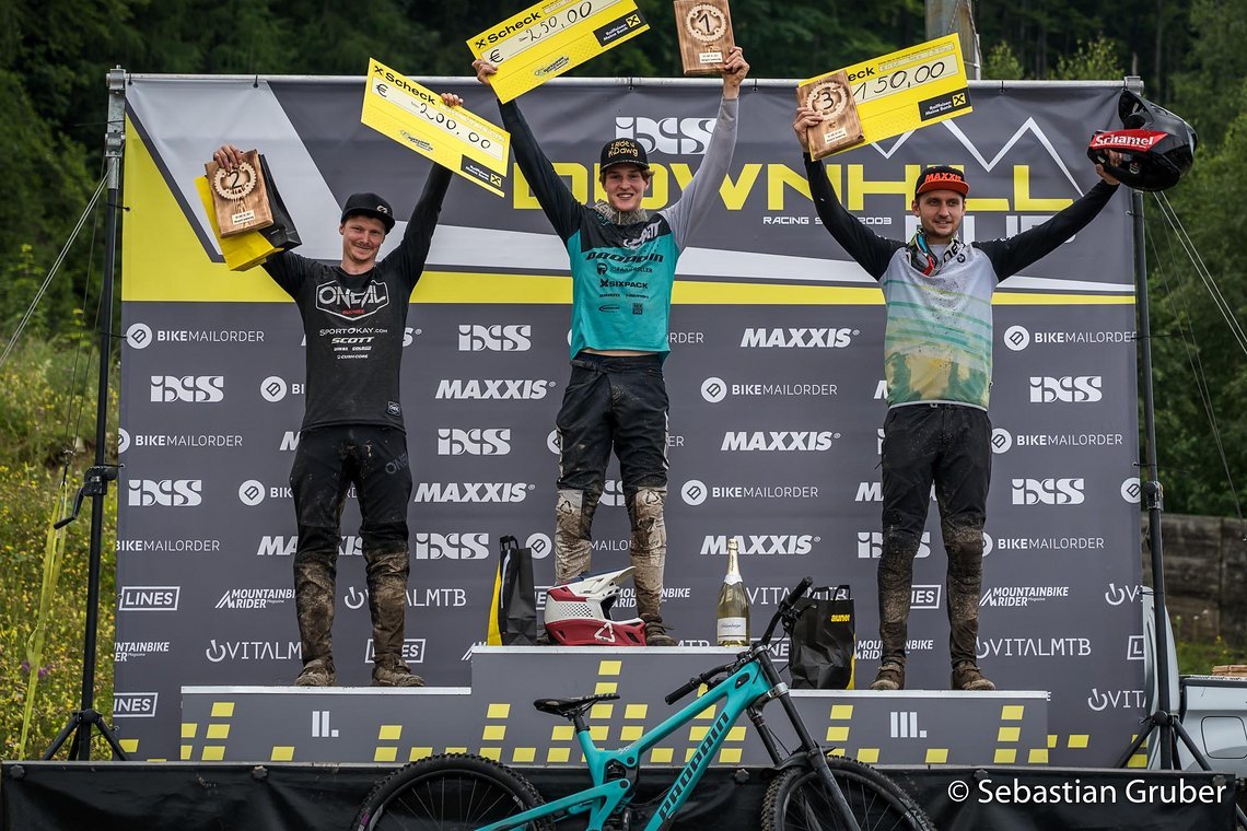 Podium Elite Herren