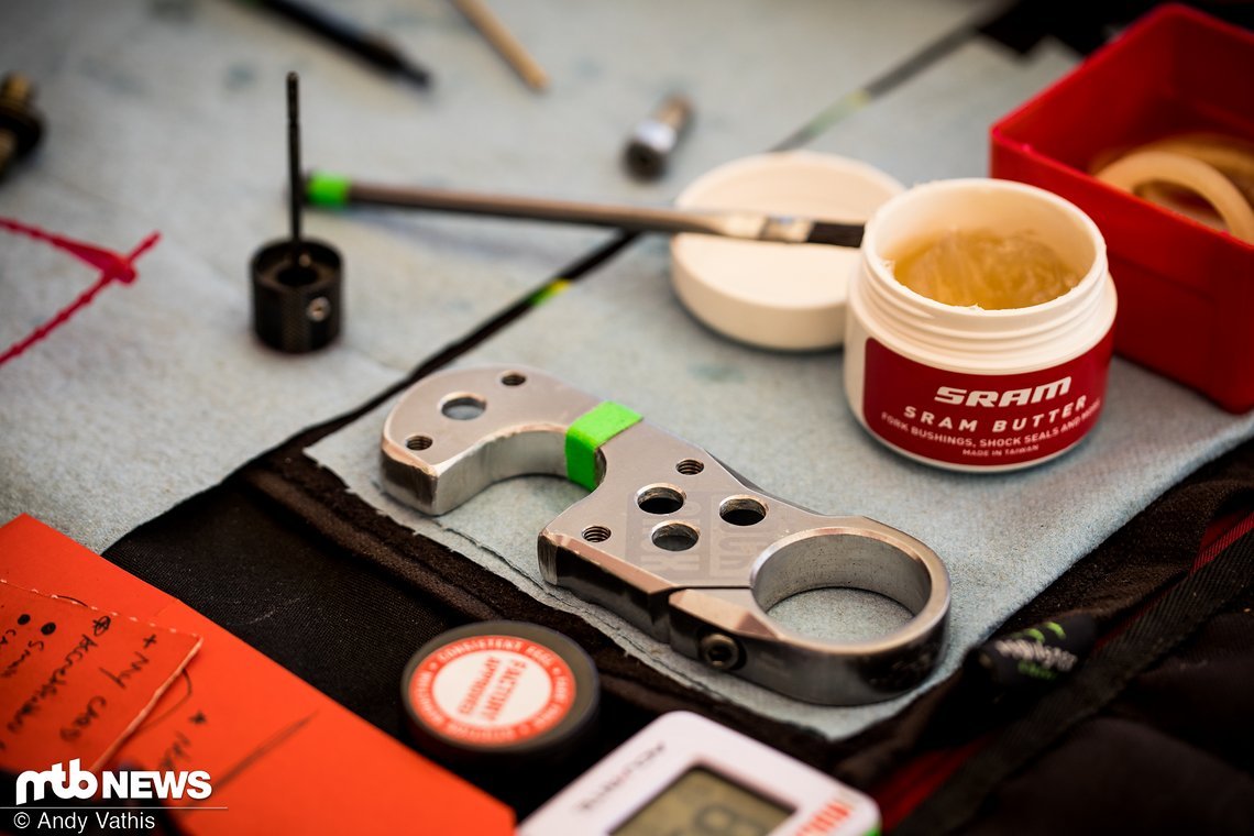 Wofür dieses praktische, aus eine Boxxer-Brücke gefertigte Tool wohl ist?