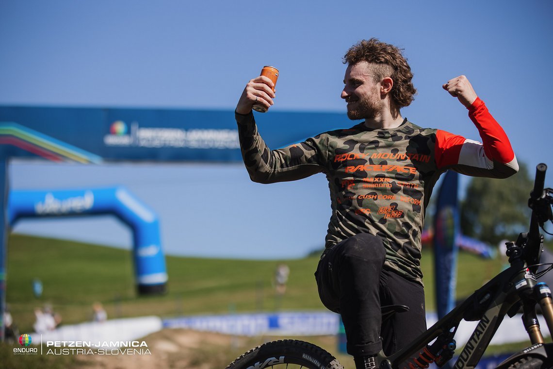 Enduro-Weltmeister und auch noch die schönste Frisur