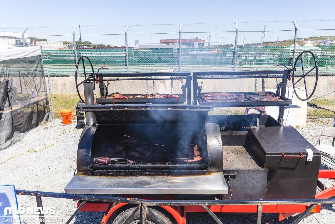 Wir sind in Amerika. Natürlich gibt es hier auch Barbeque!