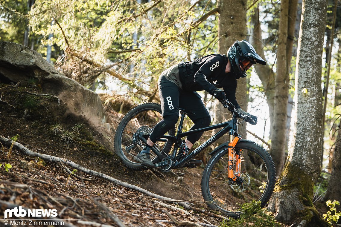 Unser Atherton A.170-Testbike hatte kein ganz leichtes Leben bisher, war aber nach einer Service-Session bereit für den Vergleichstest.