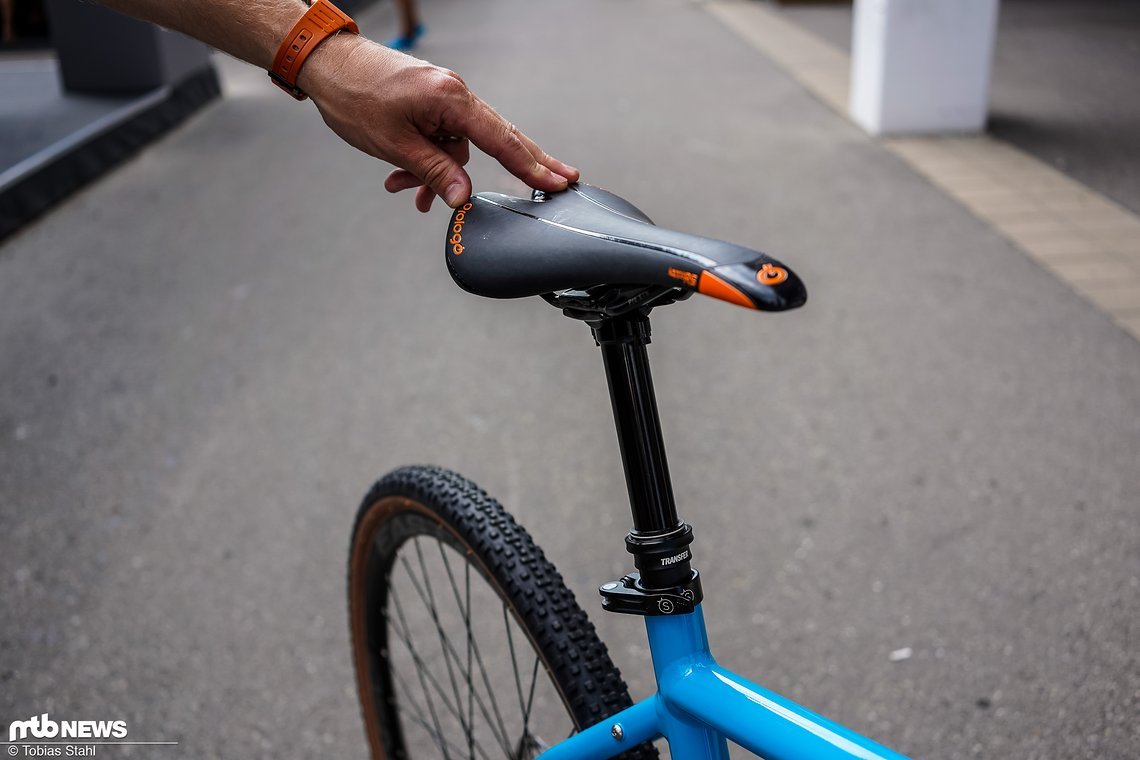 Hier wird die Mountainbike-Herkunft klar: Dropper-Post am Strange X9