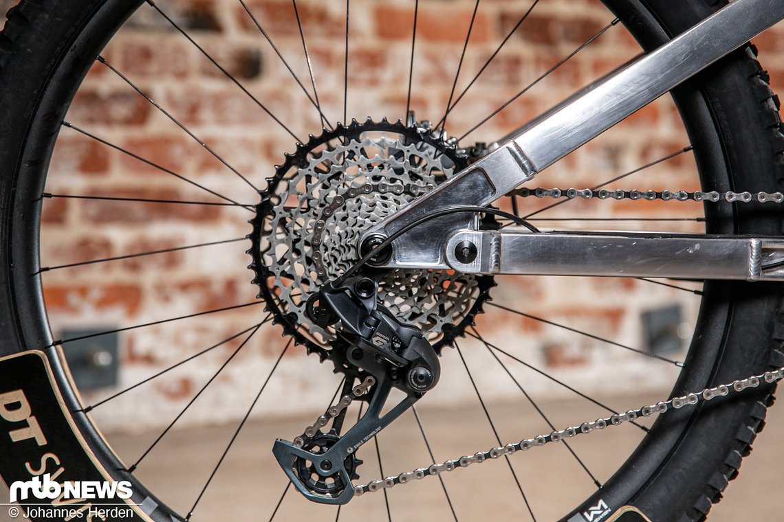 UDH, SRAM Eagle GX und eine Garbaruk-Kassette.