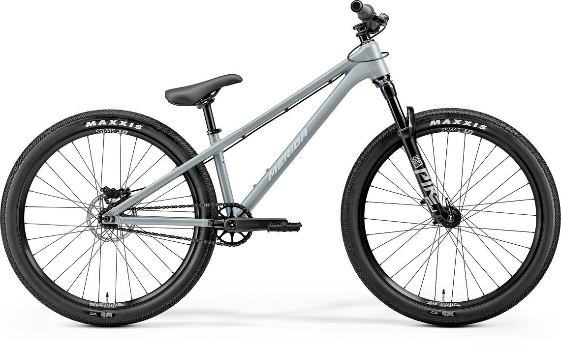 Beide Modelle verfügen über 26"-Laufräder und Singlespeed-Antrieb.