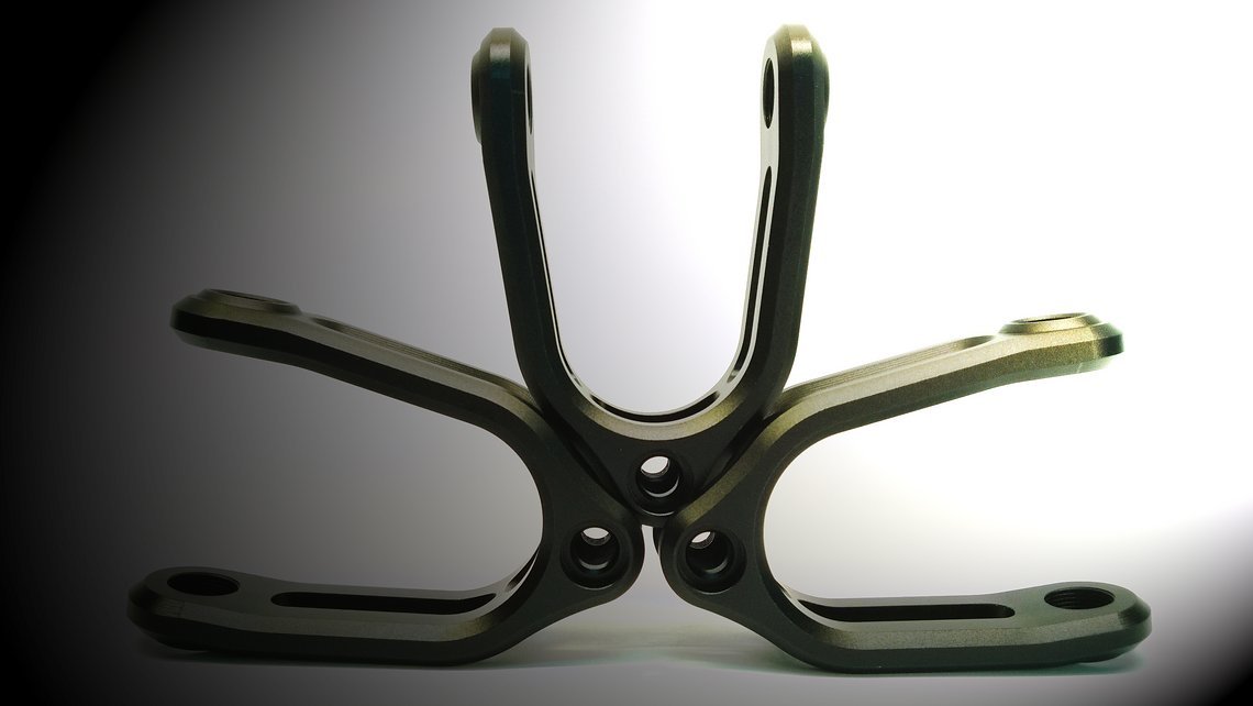 Verschiedene Bike-Yokes