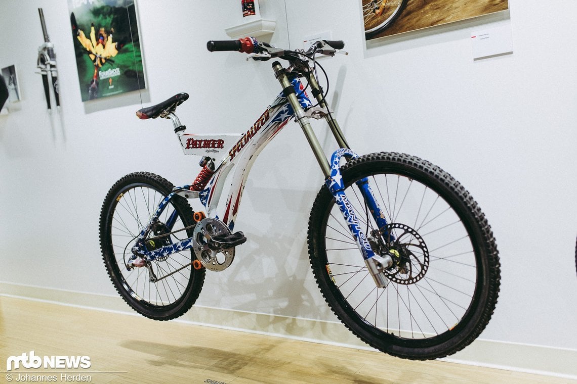 Prachtstück: Die 1998 Specialized FSR Shaun Palmer Edition mit Manitou-Doppelbrücke