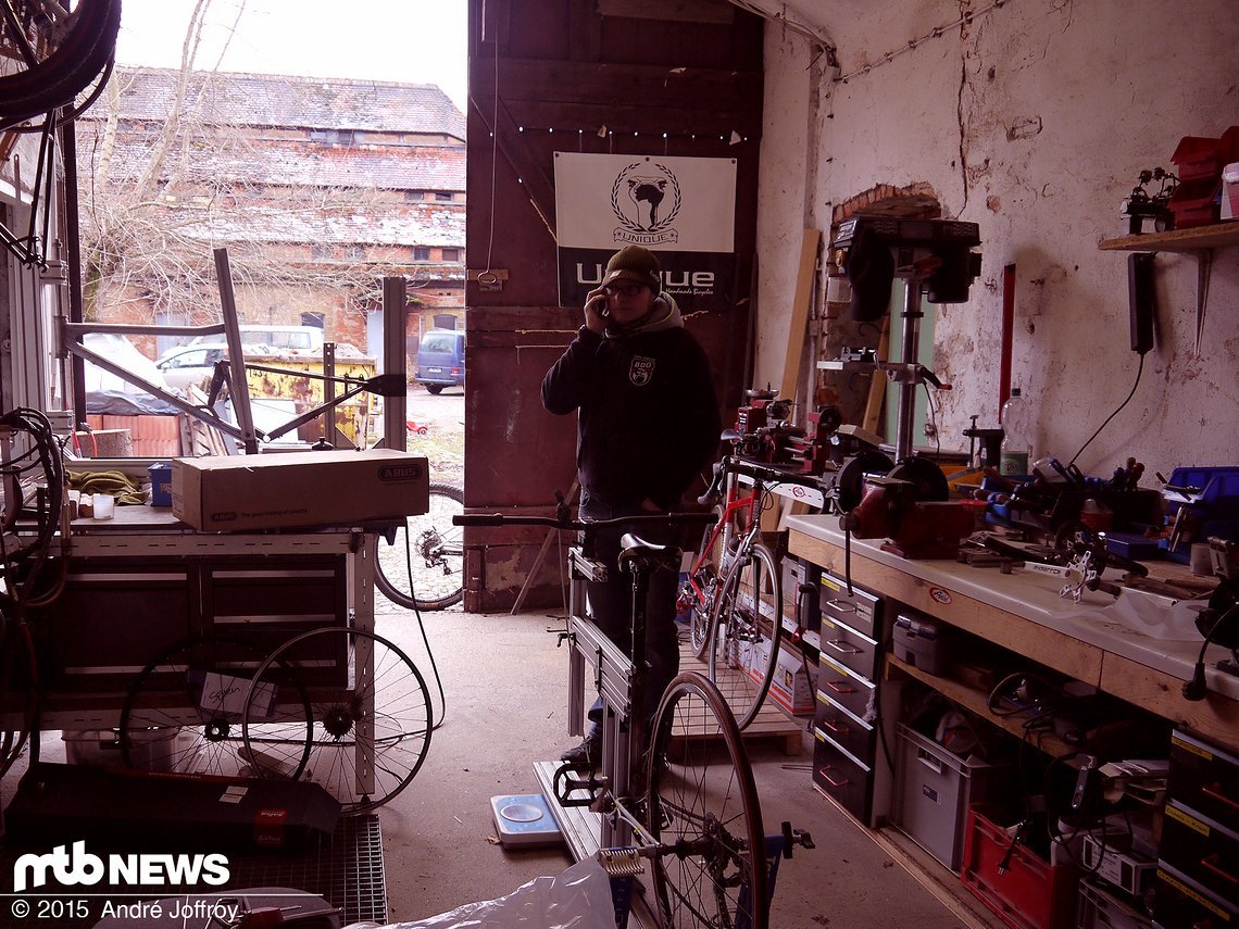 Sören im Gespräch mit dem Bike Department Ost