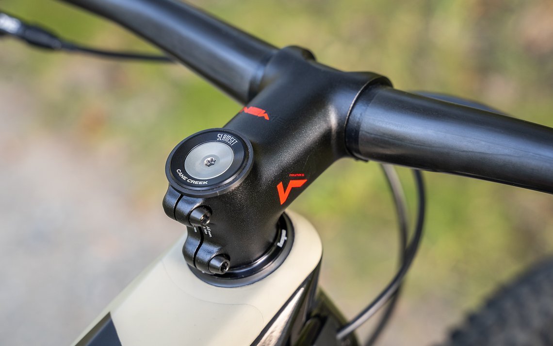 ... zeigt sich der Newmen Evolution SL 318.2 Vorbau
