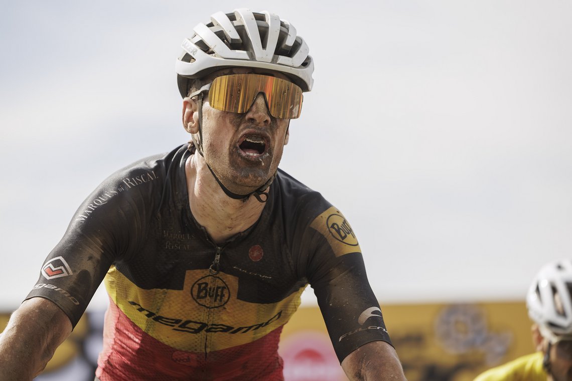 Wout Alleman during Stage 4 of the 2025 Absa Cape Epic Mountain Bike stage race held at Fairview, Paarl, Cape Town, South Africa on the 20th March 2025. Photo by Nick Muzik/Cape Epic
PLEASE ENSURE THE APPROPRIATE CREDIT IS GIVEN TO THE PHOTOGRAPHER A