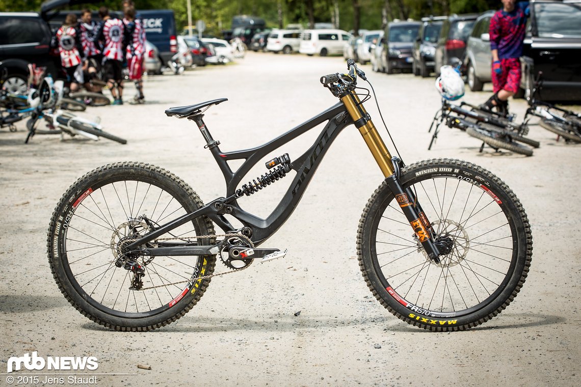 Das Downhill-Fahrwerk von Fox ist ein absoluter Klassiker