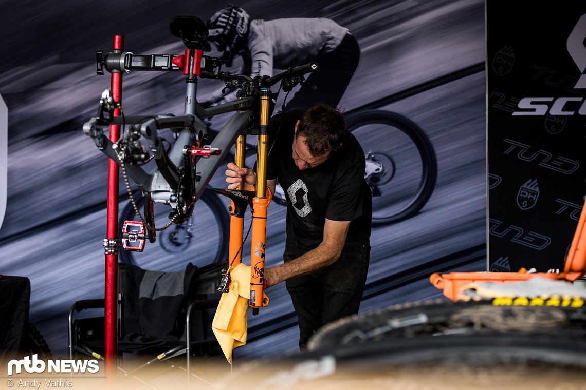 Dean Lucas setzt in Snowshoe wieder auf das Scott Gambler in der Alu-Version.
