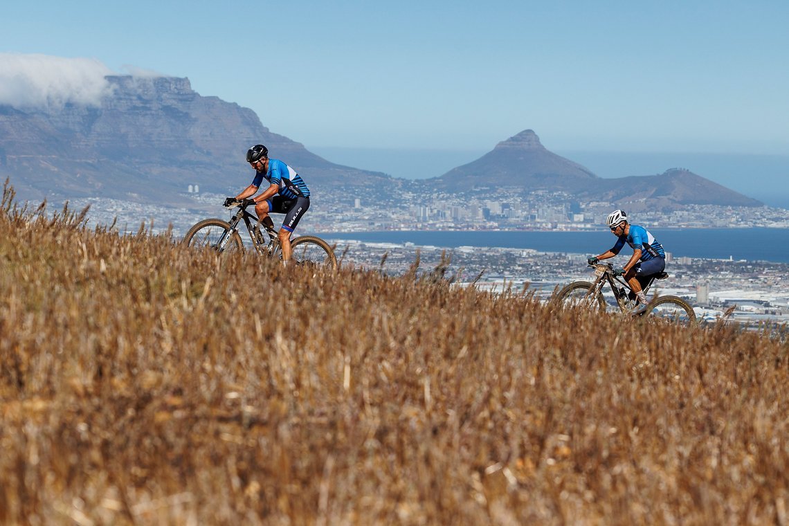 Riders during Stage 1 of the 2025 Absa Cape Epic Mountain Bike stage race held at Meerendal Wine Estate, Cape Town, South Africa on the 17th March 2025. Photo by Sam Clark/Cape Epic
PLEASE ENSURE THE APPROPRIATE CREDIT IS GIVEN TO THE PHOTOGRAPHER AN