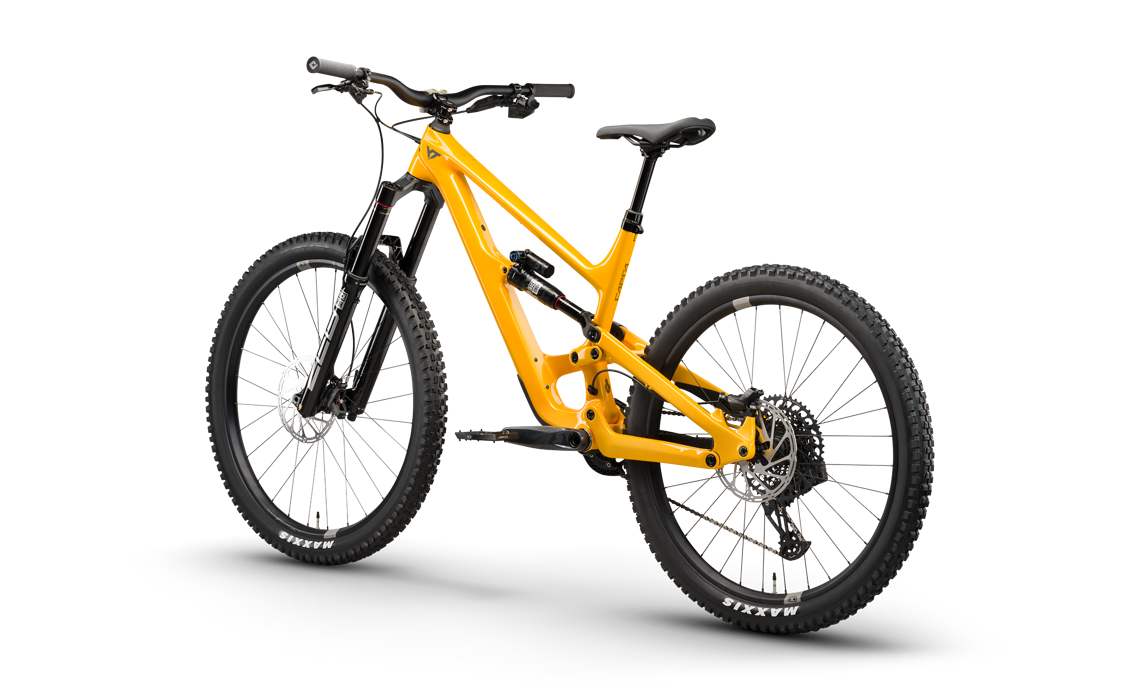Mit kurzen Kettenstreben und einer progressiven Kinematik soll es vor allem im Bikepark zuhause sein.