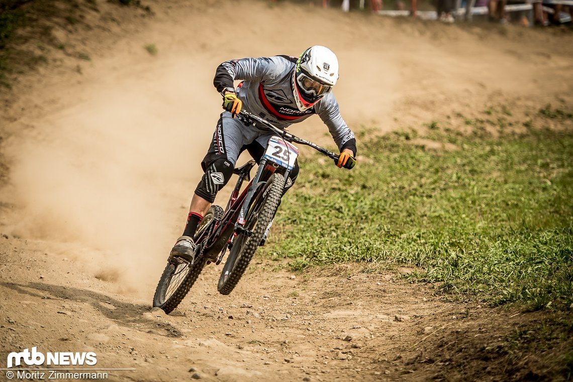 Ein gewohnter Anblick: Sam Blenkinsop mit einem Power-Wheelie.