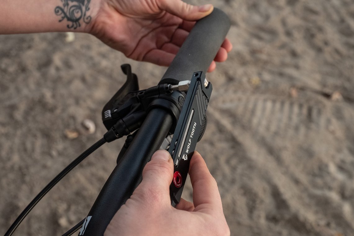 Wolf Tooth 8-Bit Pack Pliers Functions 33