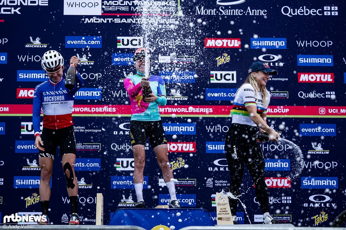 Sina Frei siegte vor Loana Lecomte und Evie Richards.