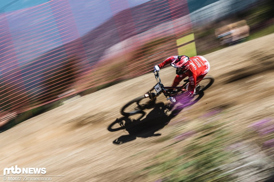 Kehrt Andi Kolb seinem geliebten Atherton-Team den Rücken? Uns würde ein Abschied eher überraschen, aber einen solch schönen wie sympathischen Mann hätte wohl jedes Team gern in den eigenen Reihen.