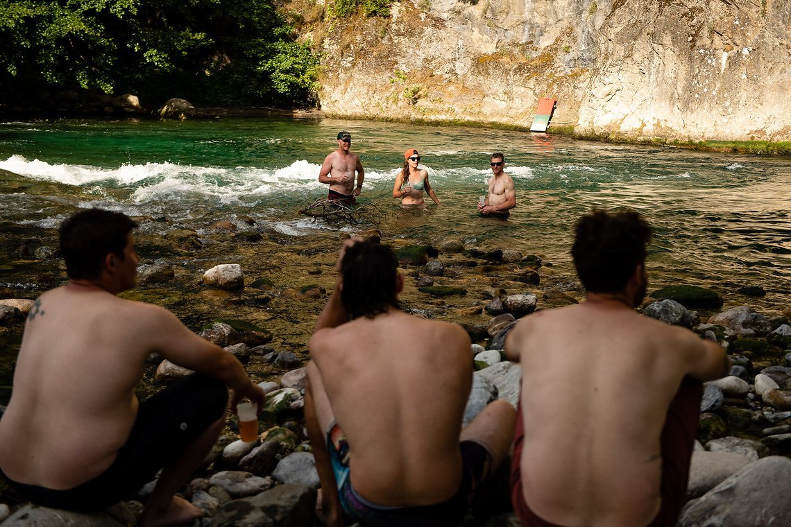 Muss kein Backflip sein, aber ein bisschen Eistonnen-Feeling ist definitiv gut für die lädierten Muskeln