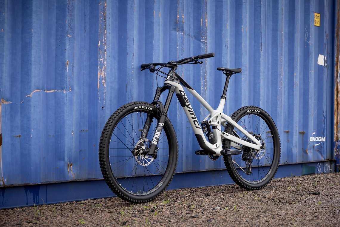 Carbon-Flitzer