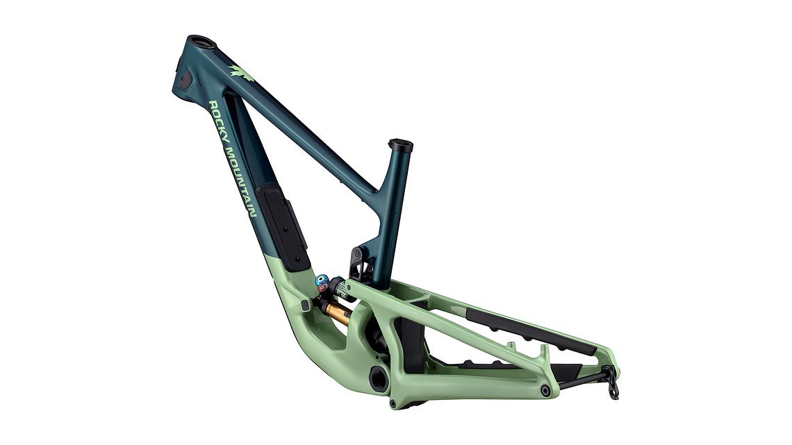 Web MY24 (F0054-GREENGREEN)Altitude Frameset C1 29 Hero Rear(3)