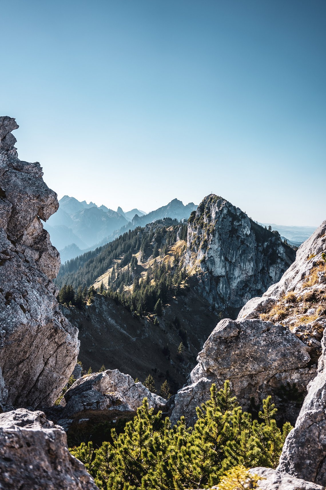 Auch mal eine Wanderrunde in den Bergen drehen statt auf dem Bike zu sitzen?