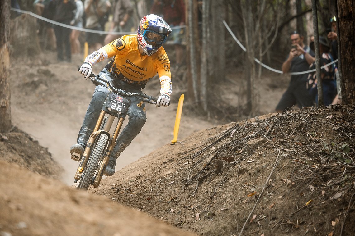 Was Risiko und Verletzungen angeht, hat Gee Atherton ziemlich viel Erfahrung.