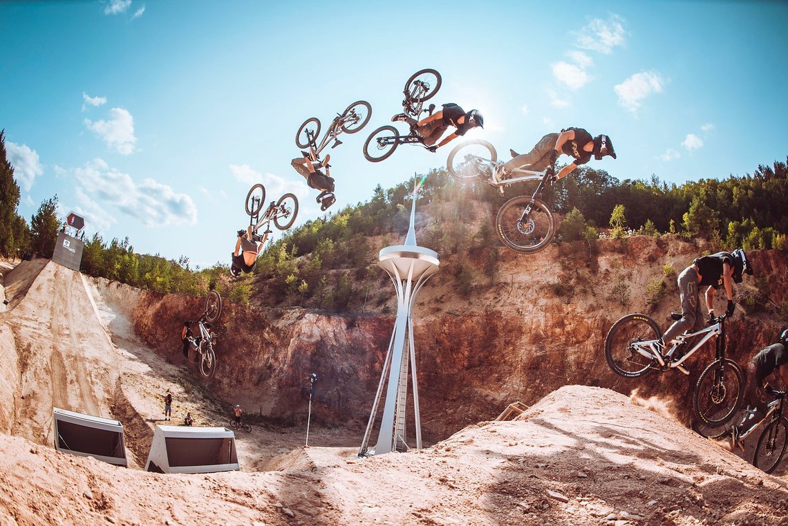 Cordova Backflip bei den Audi Nines 2020: Nico Scholze vollzieht den Trick ab jetzt auch auf dem Downhillbike!