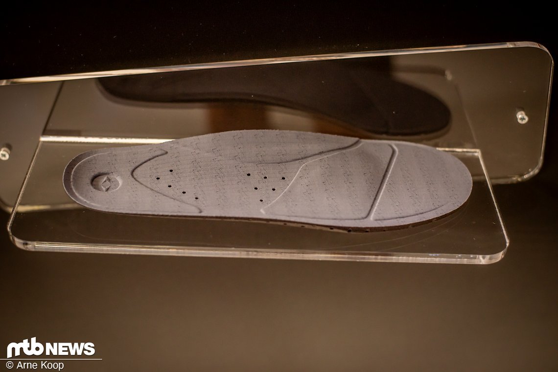 Seit kurzem produziert Elastic Interface auch Schuhsohlen.