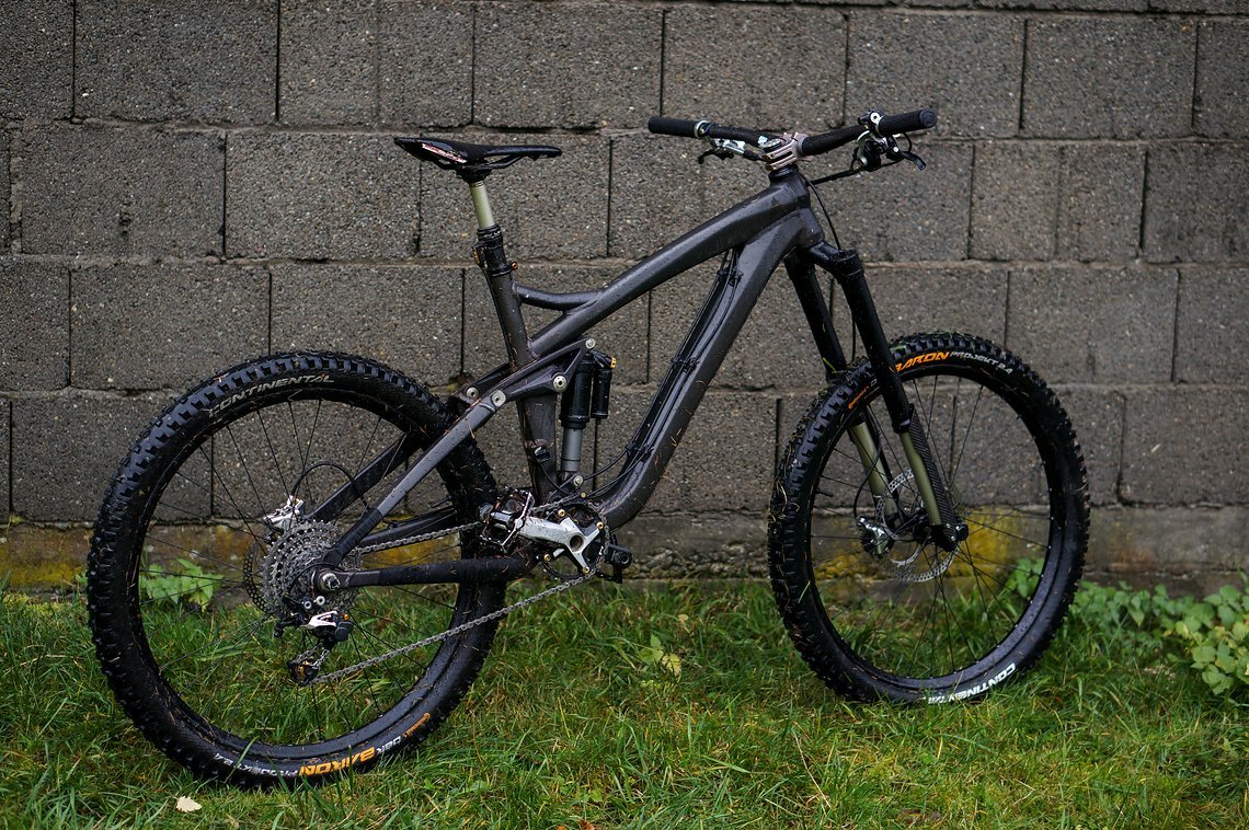"Looks like a Trek Scratch"