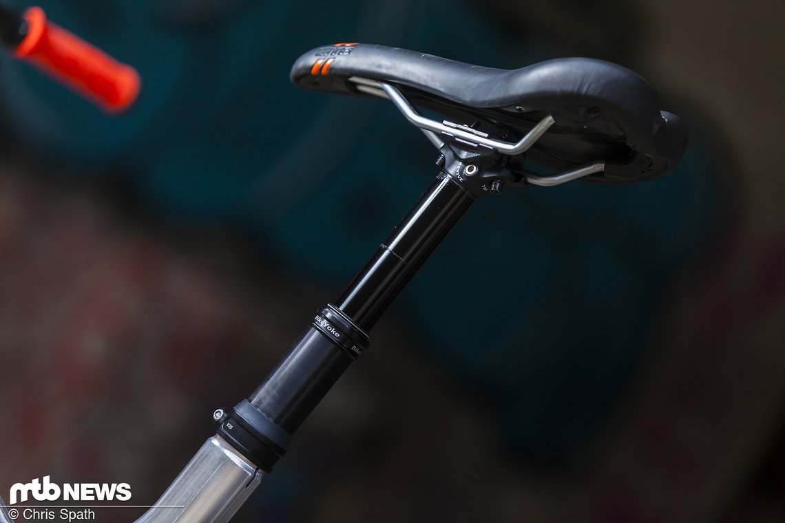 Bewährte Dropperpost von BikeYoke im oversized 34,9 mm Maß
