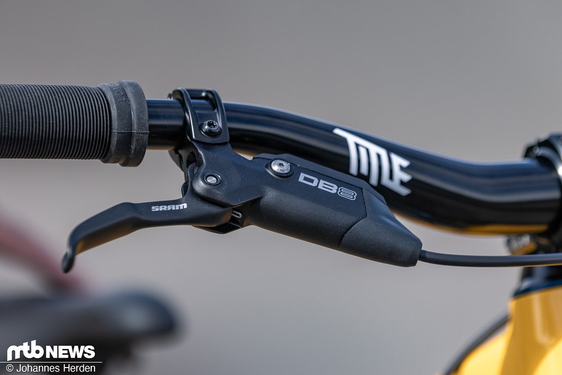 Die SRAM DB8 Bremse funktioniert richtig gut.