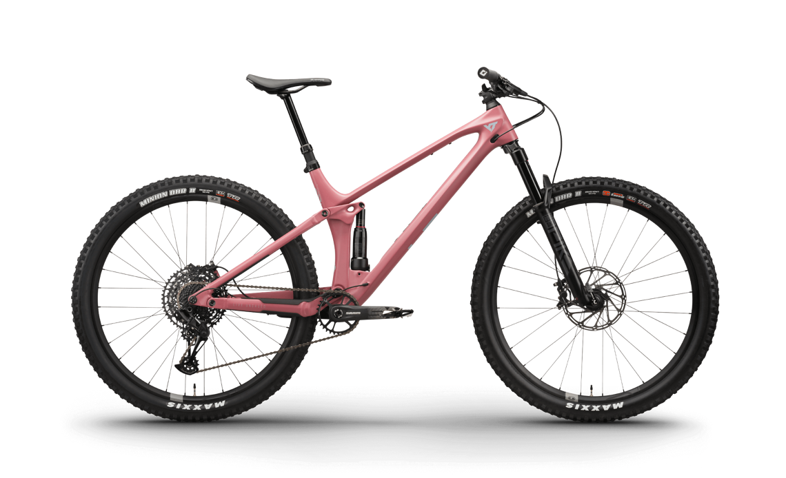Das YT Izzo erstrahlt in feschem Pink und wechselt seinen Besitzer für 2.299 €.
