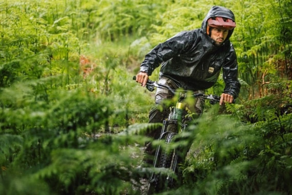 Mittel (HydraDri Collection - Leatt MY26 - Wet Weather-077) Mittel (HydraDri Collection - Leatt MY26 - Wet Weather-077)