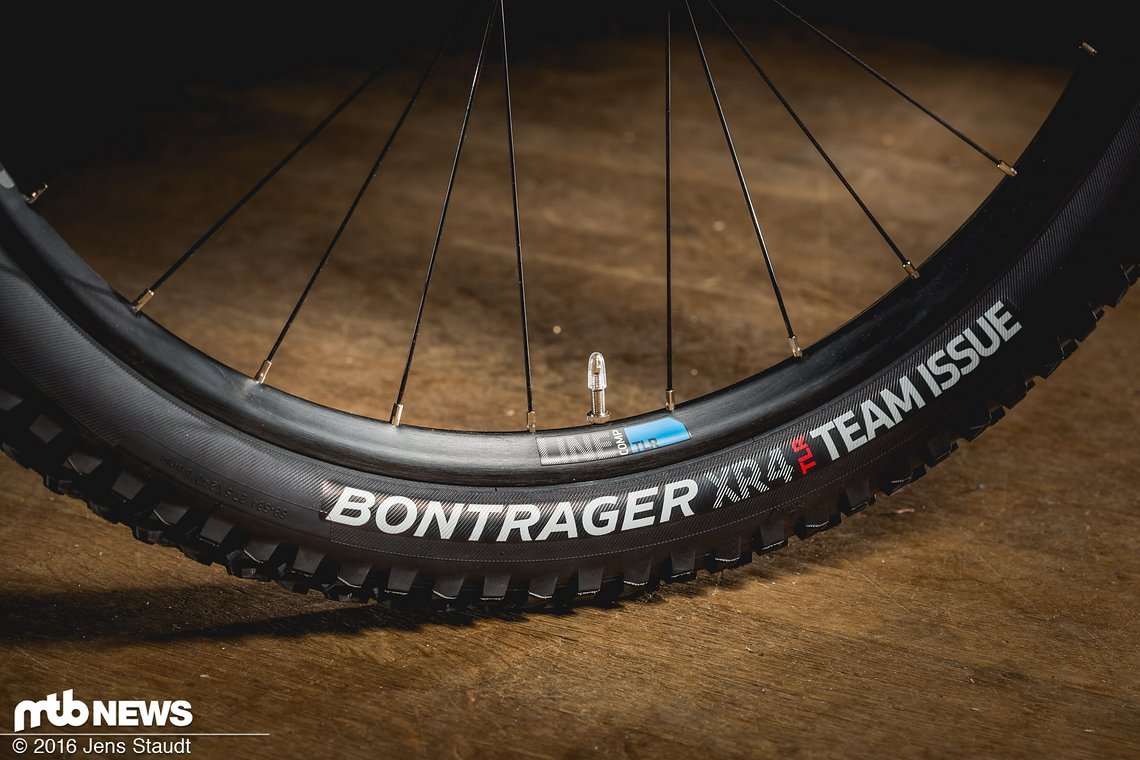 Bontrager XR4 Reifen sitzen auf Bontrager Line Laufrädern.