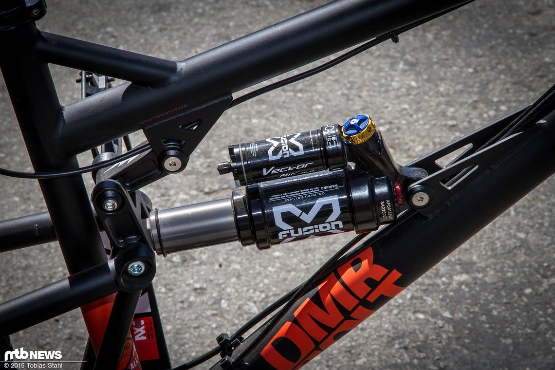 Der X-Fusion Vector Air Dämpfer ist an sich ein bekanntes Produkt, doch auf dem Sea Otter Classic ist zu sehen gewesen, wohin die Entwicklung hier gehen wird