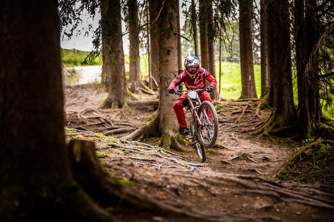 Aaron Gwin  Saalfelden Leogang by Sebastian Sternemann 062