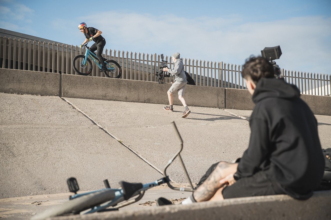 ENDURA DANNY KRISS BTS 000-7