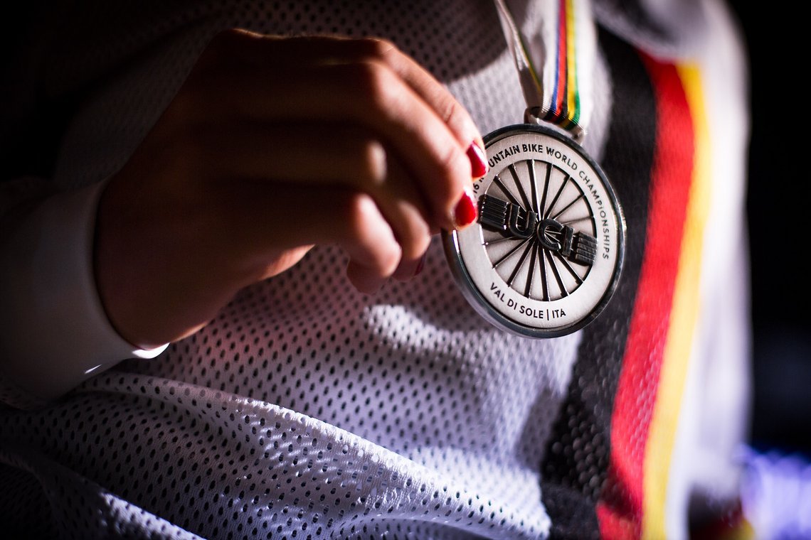 Eine weitere Medaille, die sich das deutsche Team mit allen Fahrern und Betreuern redlich verdient hat